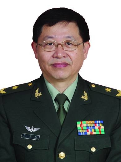 王金龙（第十四届全国政协委员，中国科学院院士、无线通信领域专家）