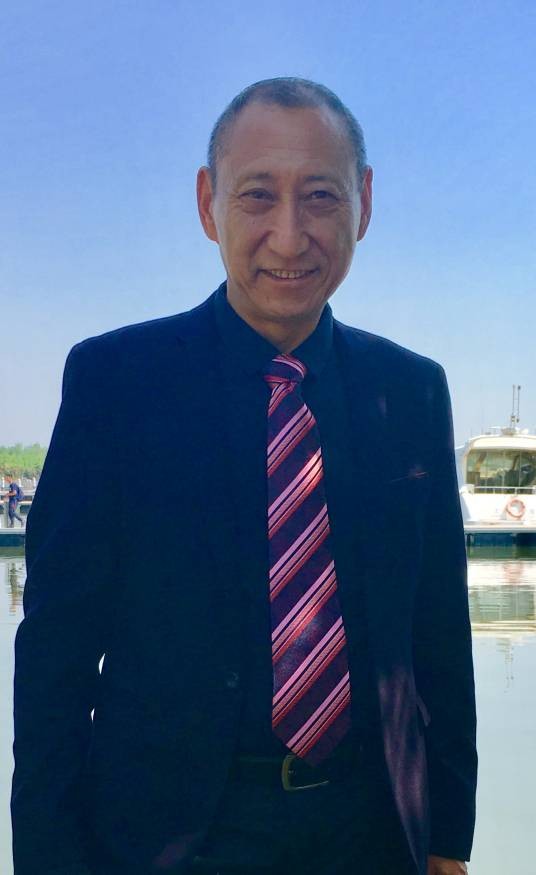 张春仲（中国内地男演员）