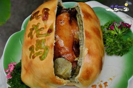 叫花鸡（江苏省常熟市传统名菜）