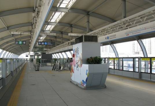 横岗站（中国广东省深圳市境内地铁车站）