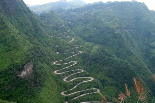 晴隆二十四道拐（盘山公路）