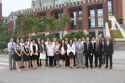 华东政法大学法律学院