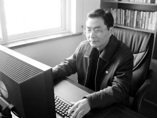 朱晓翔（中国当代作家、网络文学作家）