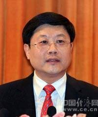王良（山东省人大常委会党组副书记、副主任）