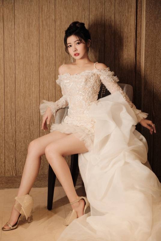 赖美云