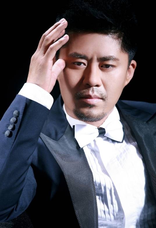 张振宇(中国内地男歌手)