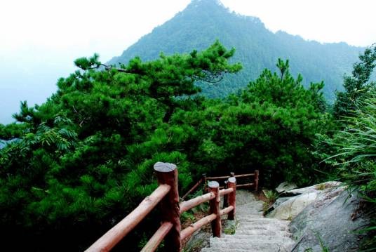 浠水三角山旅游风景区