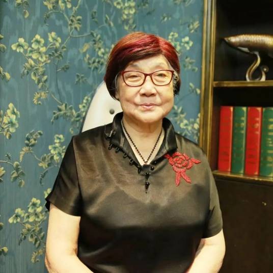 周映芝（五十年代首批进疆湘女代表）
