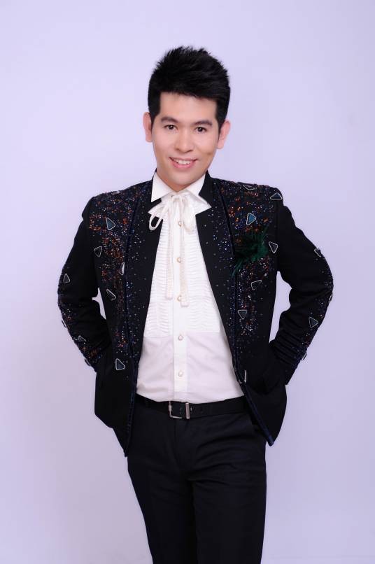 李东海（男高音歌唱家）