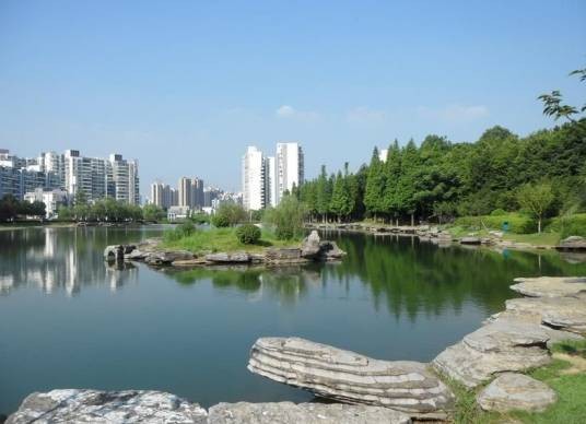 麓谷公园