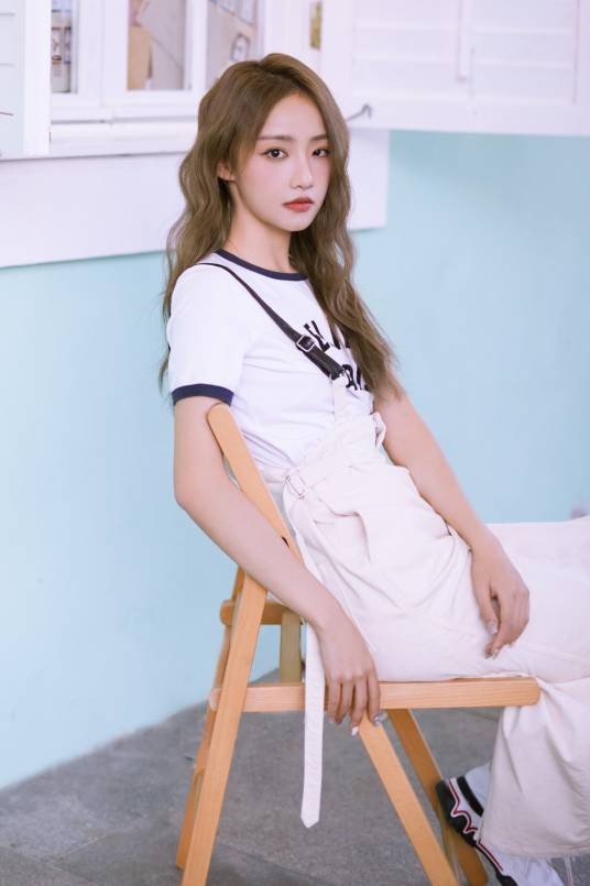 吴佳怡(中国内地影视女演员)