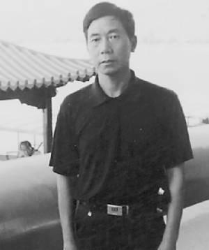 杨建一（湖南新化县上梅镇北渡小学校长）