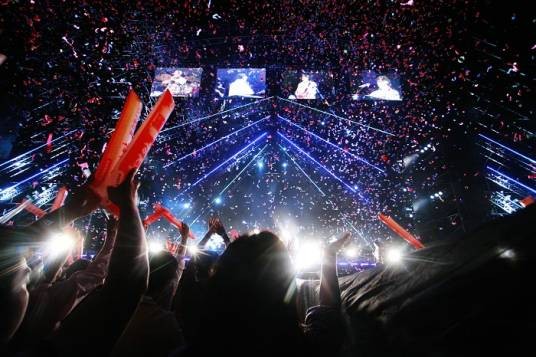 2011年周华健领衔群星穿越时空经典演唱会