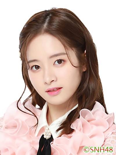 张茜(中国女演员、歌手,SNH48成员)