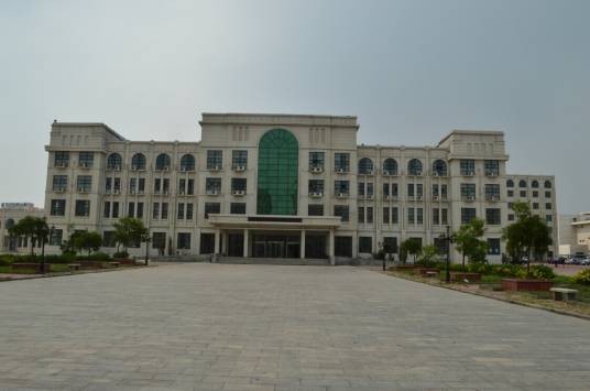 天津华信滨海学院