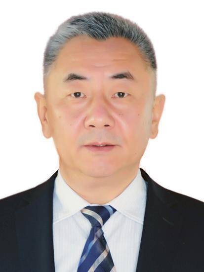 雪松（内蒙古自治区包头市政协党组成员、副主席）