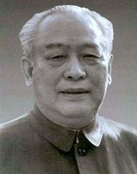 余秋里的女儿余晓虹为什么会葬在八宝山公墓？她主要有哪些贡献