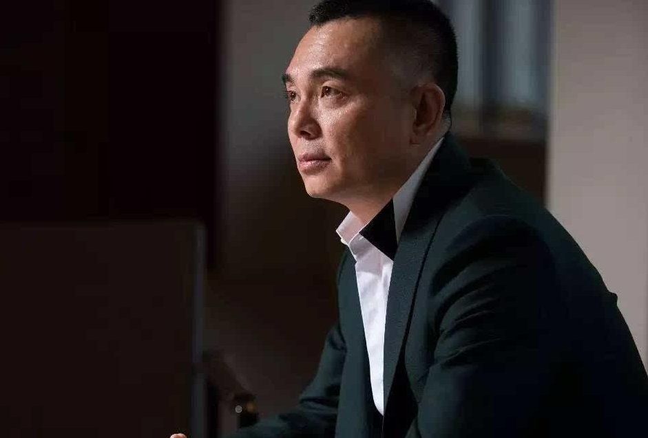 “钻石王老五”李厚霖,情断三任后归了佛门,是报应还是看破红尘呢?