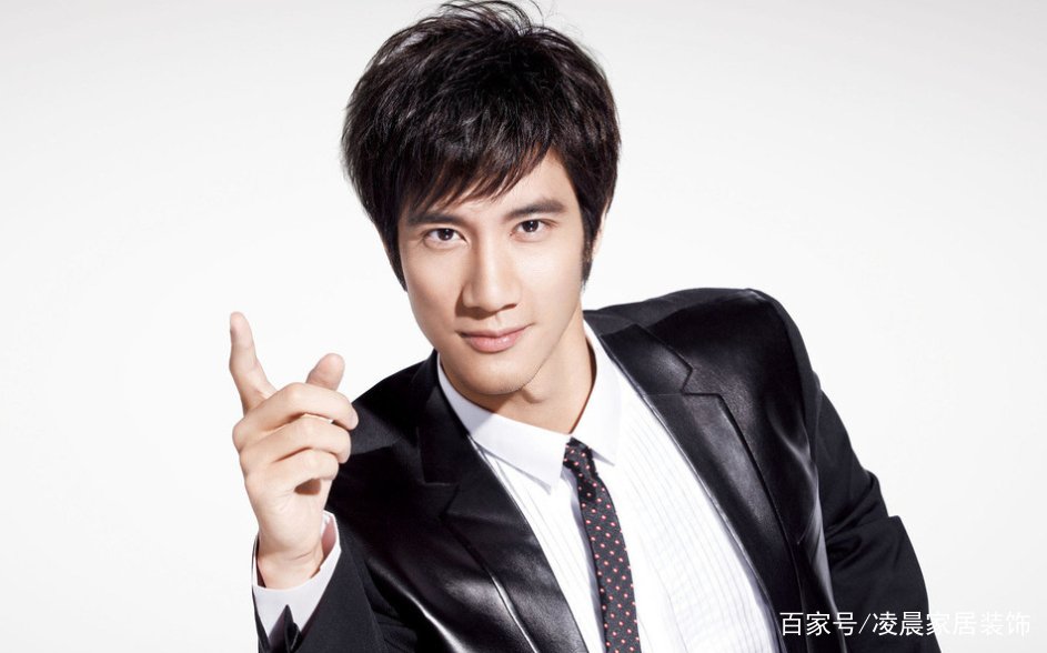 8年前的春晚后台,王力宏在后台扇了刘谦两耳光,当时究竟发生了什么?