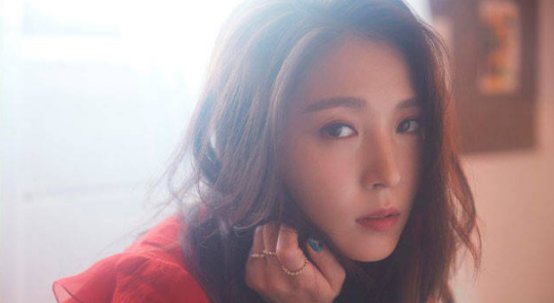 韩国女歌手宝儿被检方调查,她涉嫌哪些罪名?