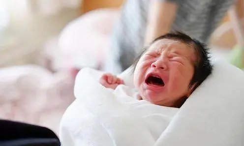 河南妇联回应女孩殴打婴儿:正核实!这件事的原委是怎样的?