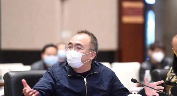 湖北民企“一哥”卓尔创始人阎志:千亿商业版图与“光彩”之路