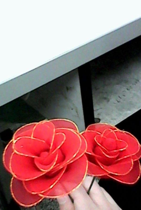 怎样使用丝网花制作DIY玫瑰