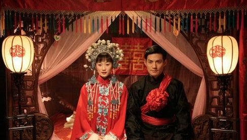 阴丹士林大结局