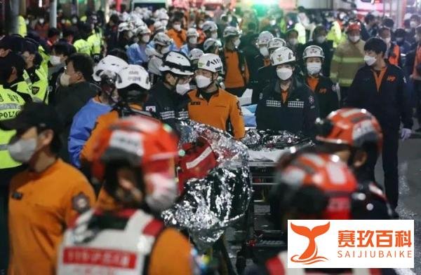 韩国踩踏事故已致154人死亡！人员密集场所，求生记住这几点