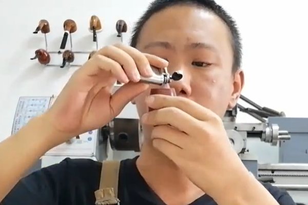 用烟斗怎么抽烟丝