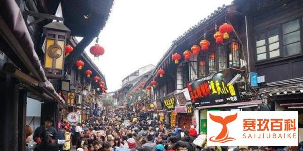 “特种兵”旅游为何出圈：当我都想要的时候，遇到我很穷很忙。