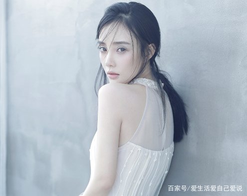 李小璐否认新恋情后，首回应与贾乃亮复婚传闻，暴露内心想法，你怎么看？