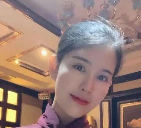 缅北“女魔头”魏榕:千娇百媚,堪称人间尤物,她的邪恶你想象不到
