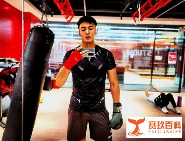 吴旭东确诊脂肪肉瘤，与脂肪瘤一字之差却比癌更恶性