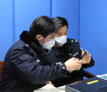警方通报一主播在辛巴公司门口被打,你如何看待这件事?