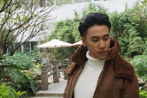 陈乐基四年前他被汪峰淘汰,四年后坐上导师席,他究竟付出了多大的努力?