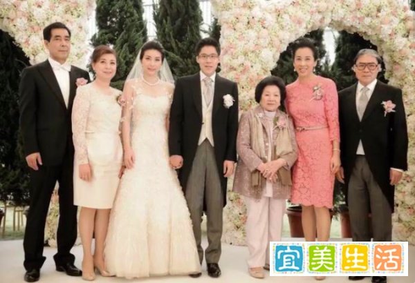 又一豪门阔太离世:5000亿家产、3房太太、13个子女,她的一生你不敢想