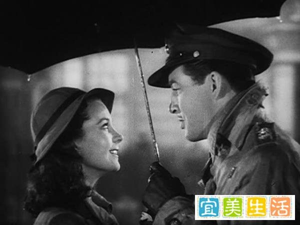 《魂断蓝桥》：心中的不朽爱情，是残忍的社会无法完全夺走的！