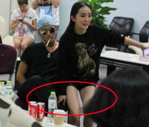 王菲深夜现身前夫李亚鹏住所，完全不顾男友谢霆锋想法。后来怎样呢？