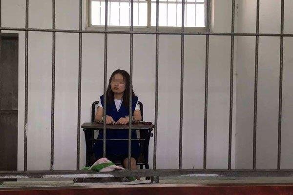 黄鳝21分钟完整版彪悍女性的无声代言