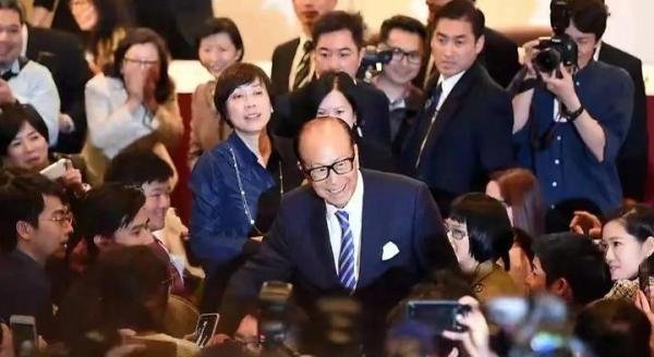 越南“淘金热”，有多热？有人一年能赚近千万，有人几年不敢回家