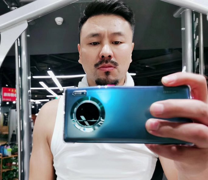 搏击选手能挣多少钱？为什么有人说中华英雄王洪祥赚了3000万？