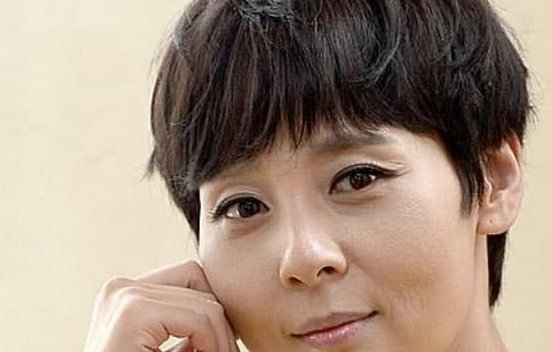 韩国演员全美善自杀事件，你认为除了压力还有其他内幕吗？