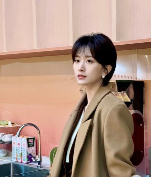 《滤镜》集齐6位美女，李兰迪但凡拉垮点，都压不住漂亮女配