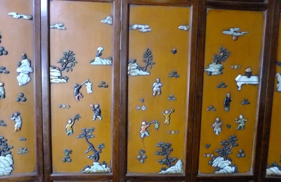 八扇屏之莽撞人。全篇