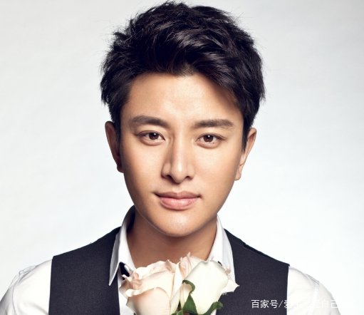 李小璐否认新恋情后，首回应与贾乃亮复婚传闻，暴露内心想法，你怎么看？