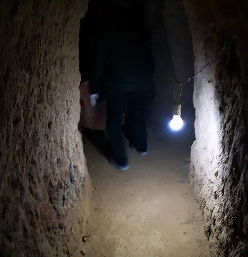 专家鉴定老人家中挖通的是宋代古地道，里面都存放着哪些东西？