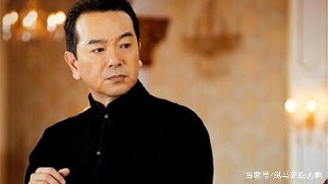 老戏骨张晨光：出道37年至今0绯闻，与妻子恩爱如初有什么秘诀？