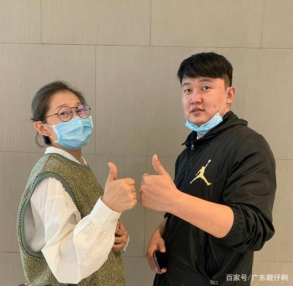 还记得那个误入武汉的大连小伙吗?回到大连后,他的现状如何?