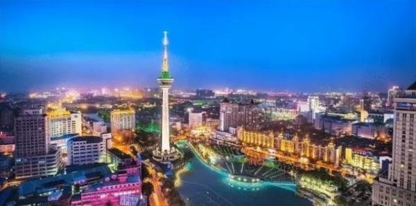 昆山作为最牛县级市2021年GDP超4700亿，那今年经济能破5000亿吗